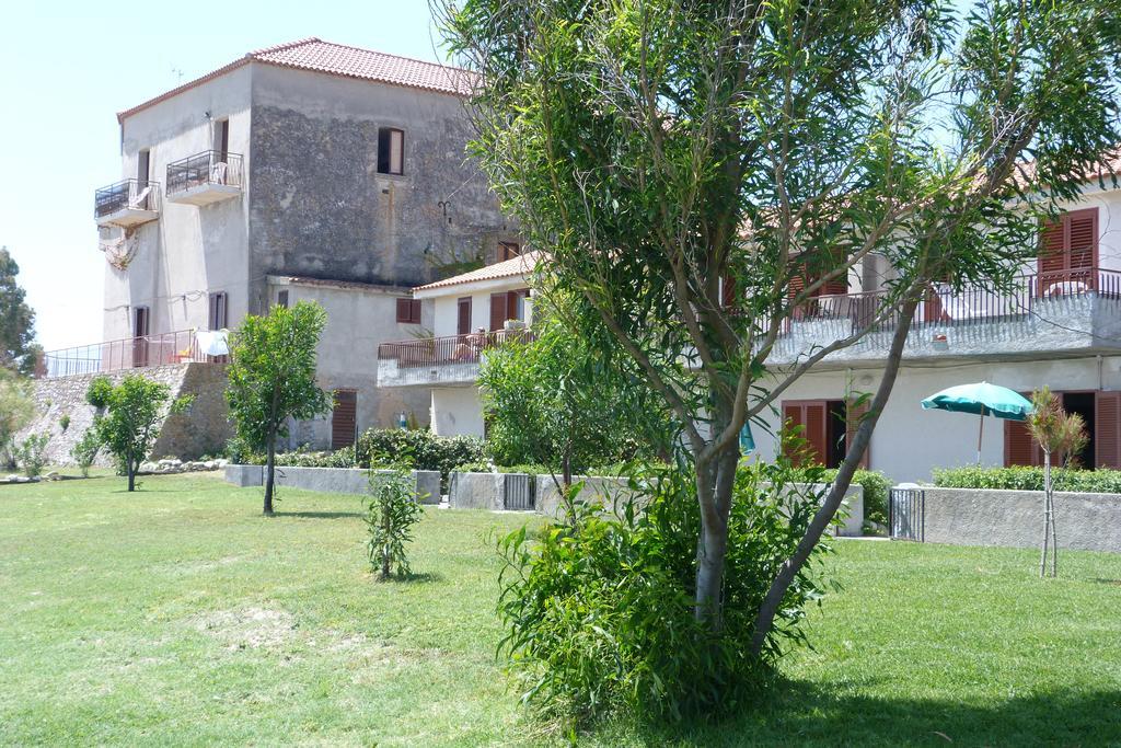 Torre S.Antonio Apartment Santa Caterina dello Ionio Luaran gambar